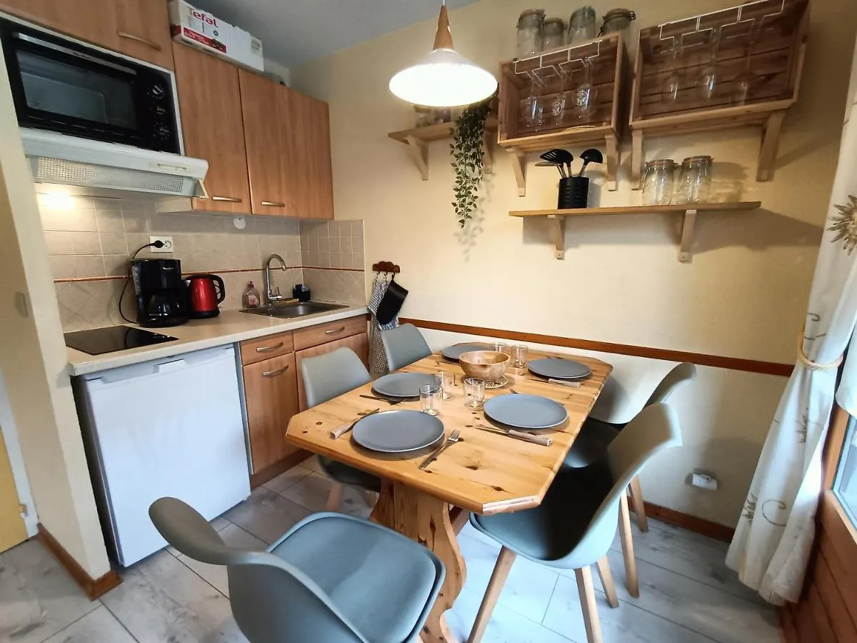 Nice & Cozy Apartment Facing The Gondola - La Boule De Neige 112 Les Contamines-Montjoie 0*,  France